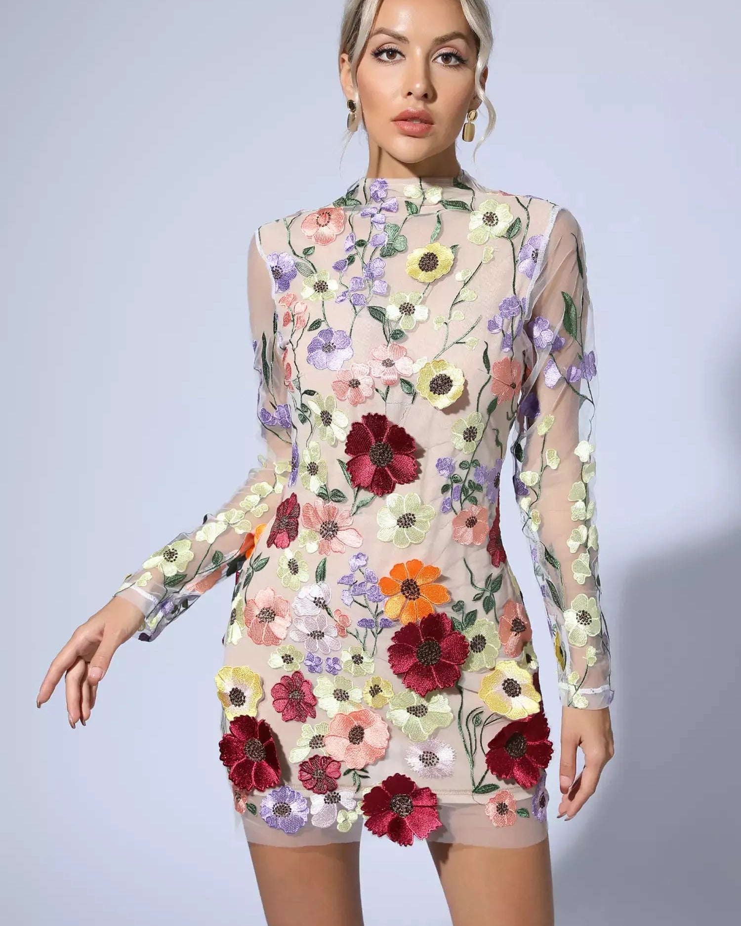 Danna Flesh Beyaz Çiçek Nakışlı Mini Elbise