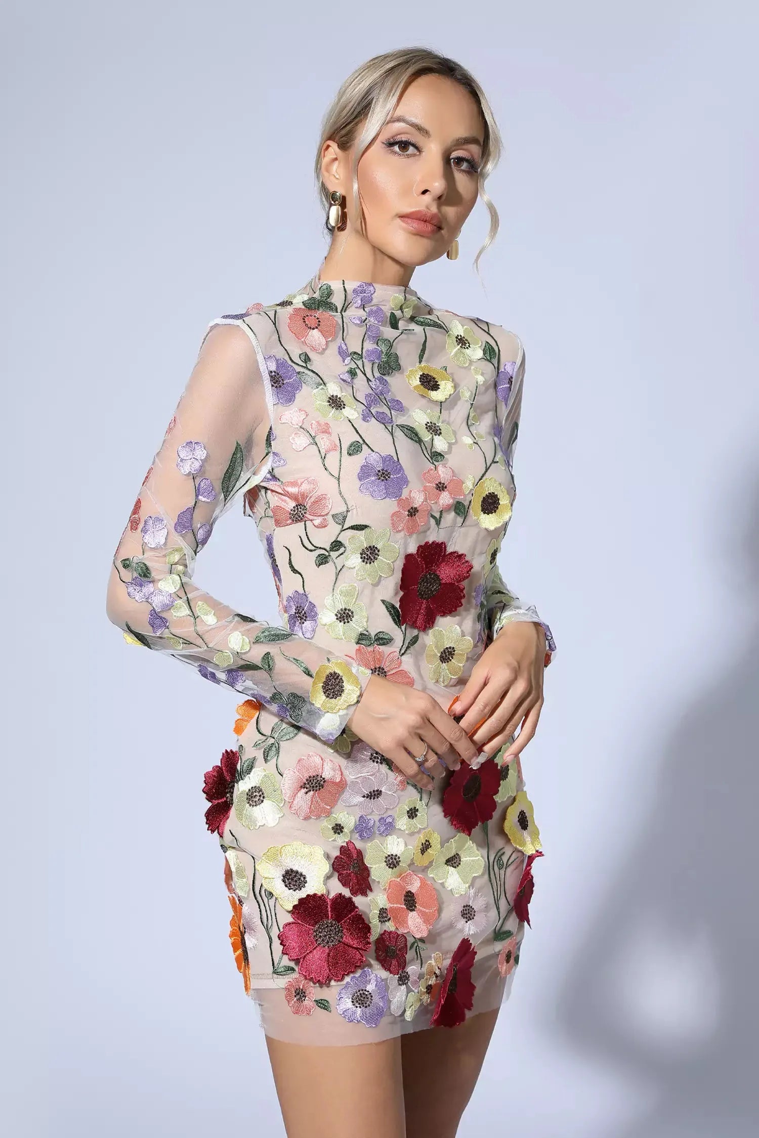 Danna Flesh Beyaz Çiçek Nakışlı Mini Elbise