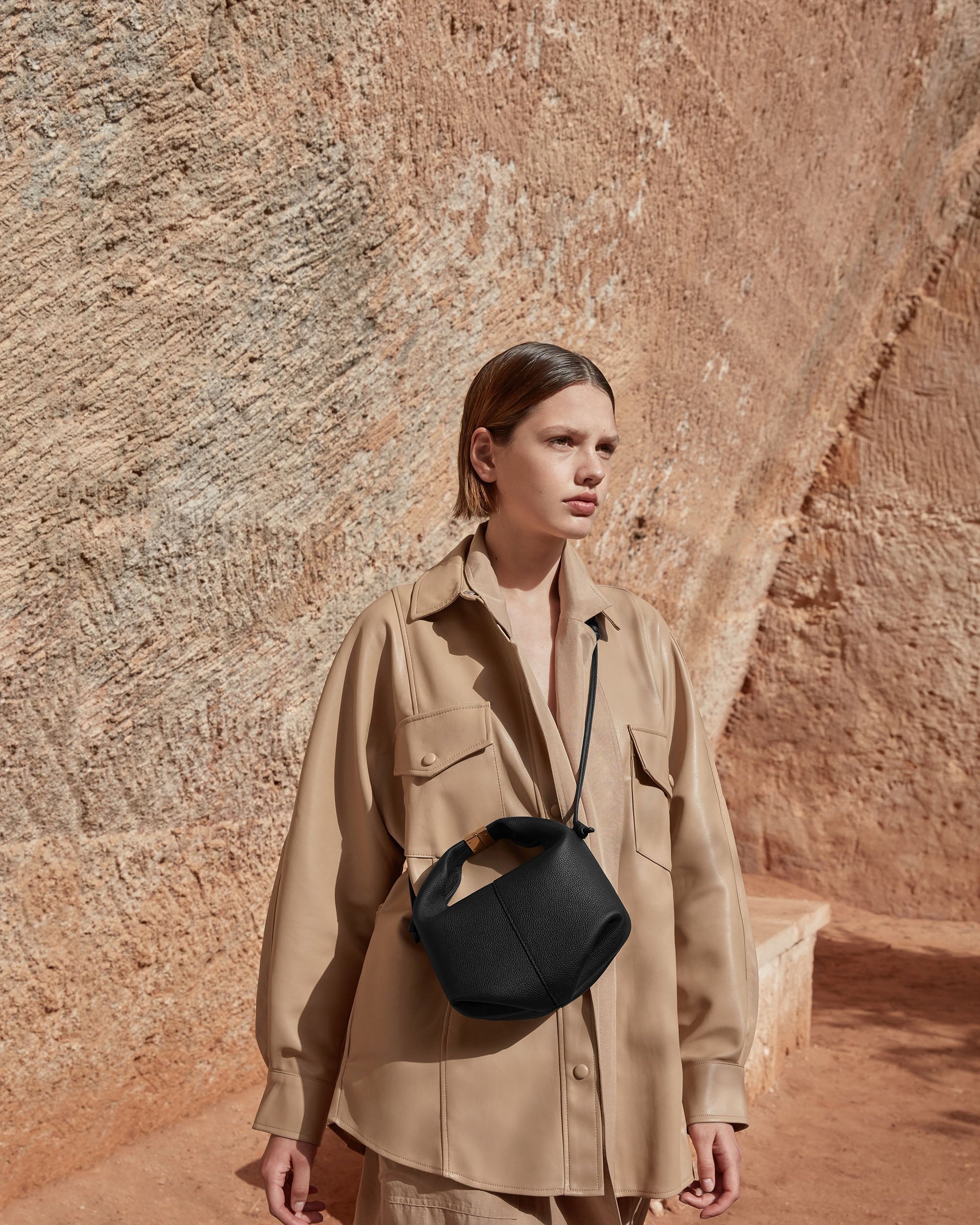 Rivelle Çapraz Çanta - Siyah