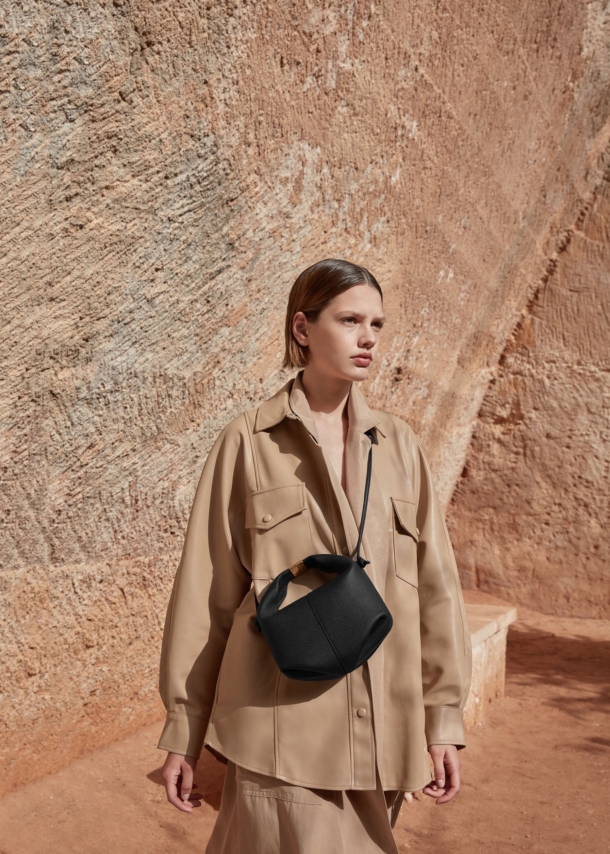 Rivelle Çapraz Çanta - Siyah