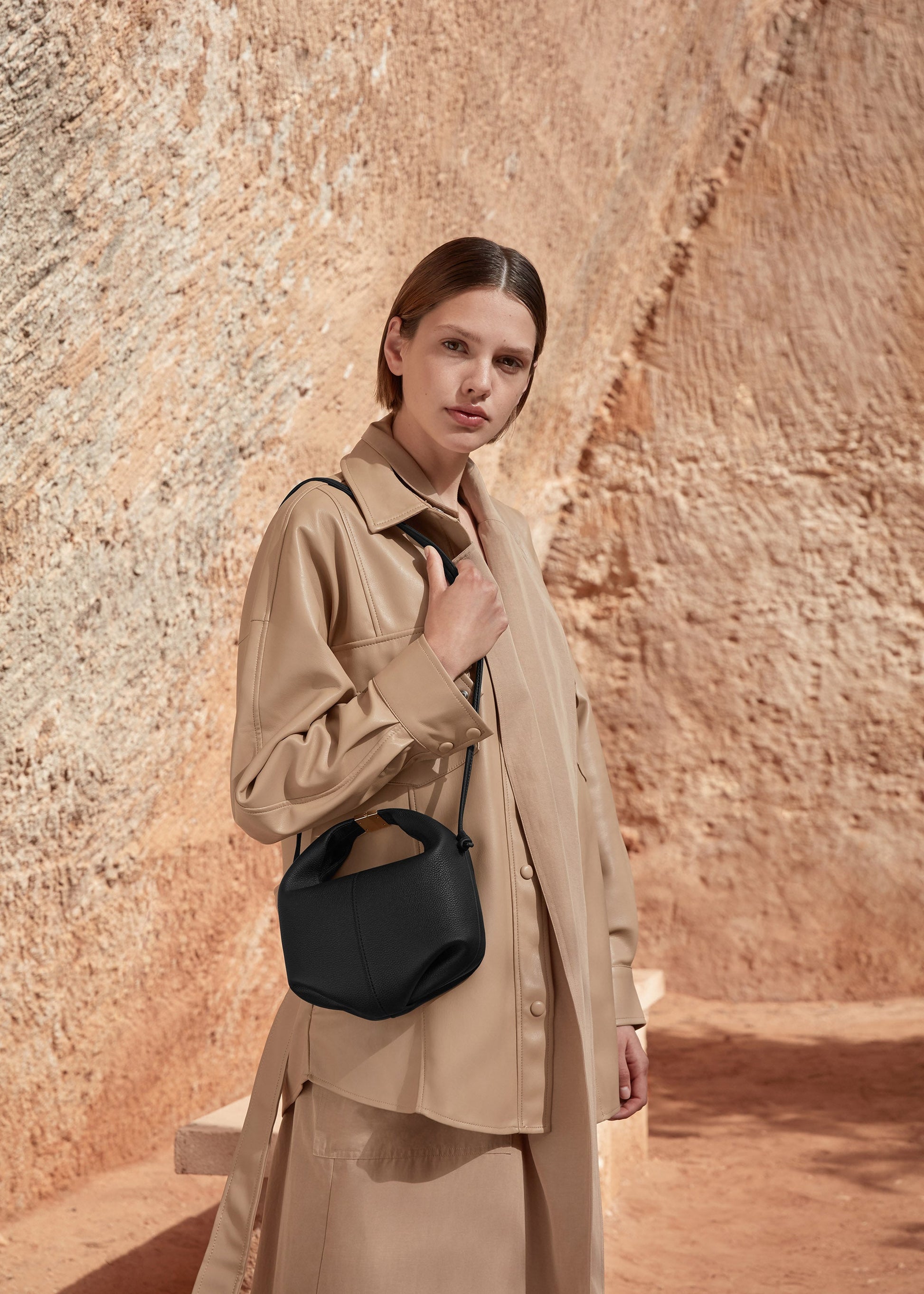 Rivelle Çapraz Çanta - Siyah