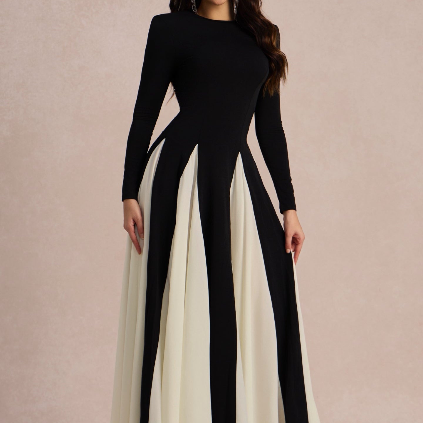 Heloise Renk Bloklu Uzun Kollu Uzun Elbise