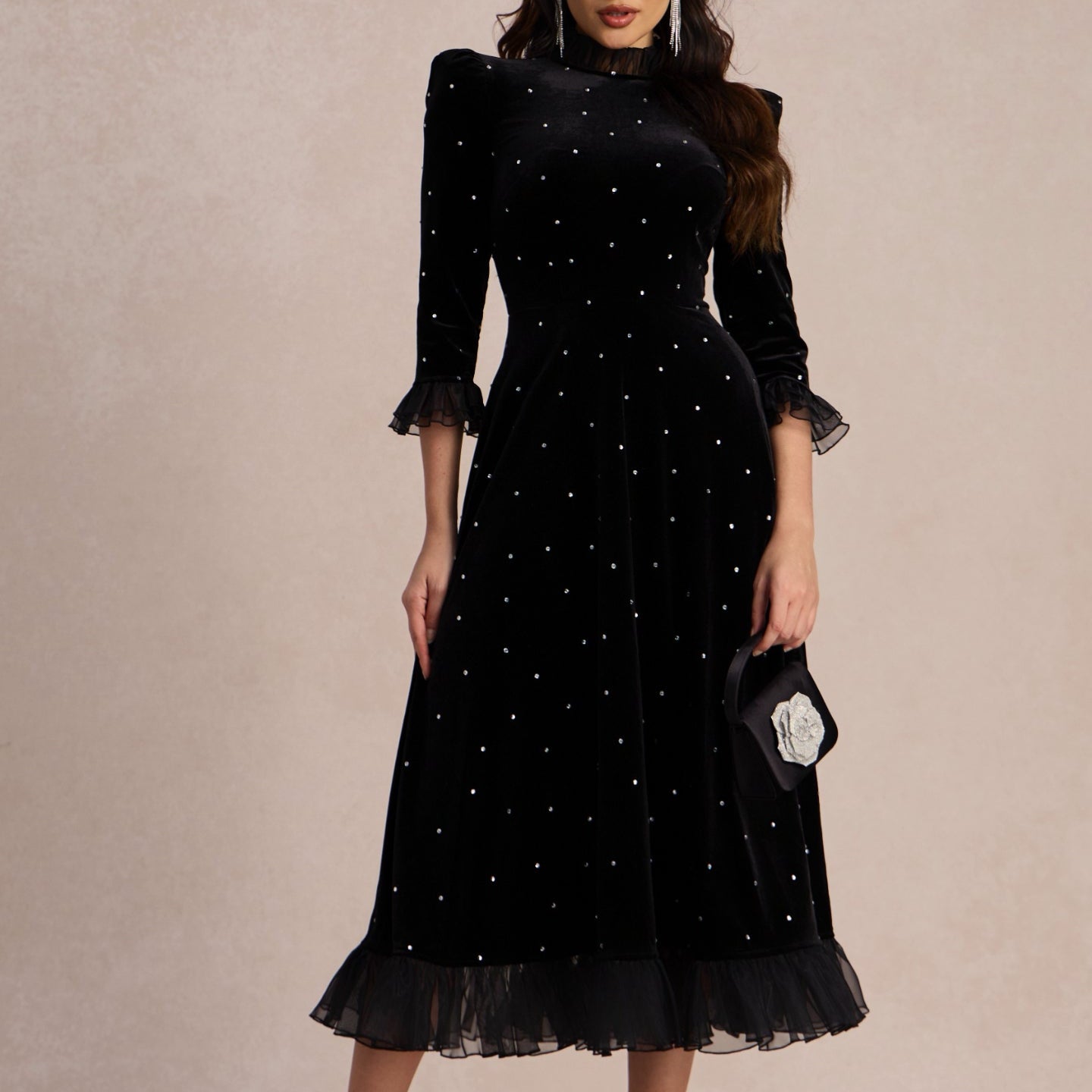 Jolie Diamante Fırfırlı Kadife Maxi Elbise