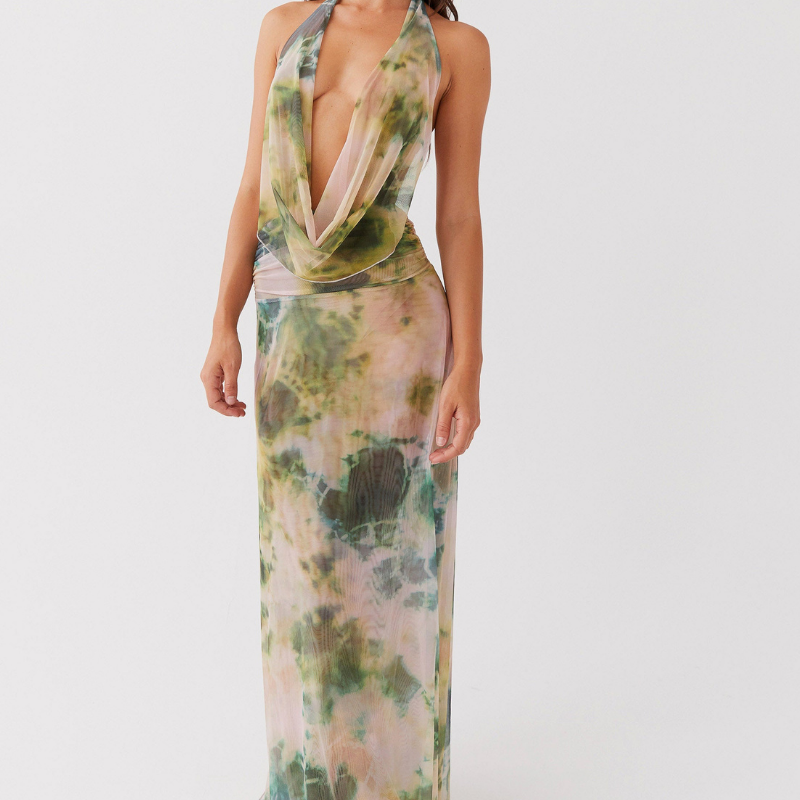 Julie Halterneck Kapşonlu Yaka Etek Takımı