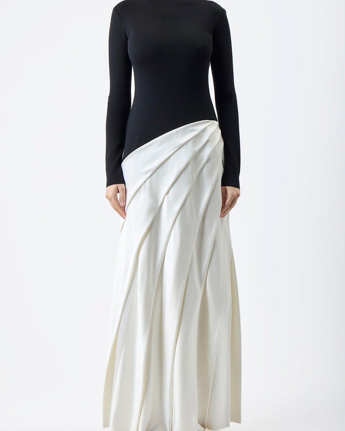 Marjorie Asimetrik Pileli Maxi Elbise