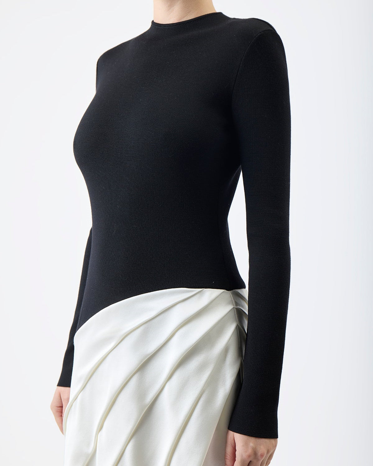 Marjorie Asimetrik Pileli Maxi Elbise