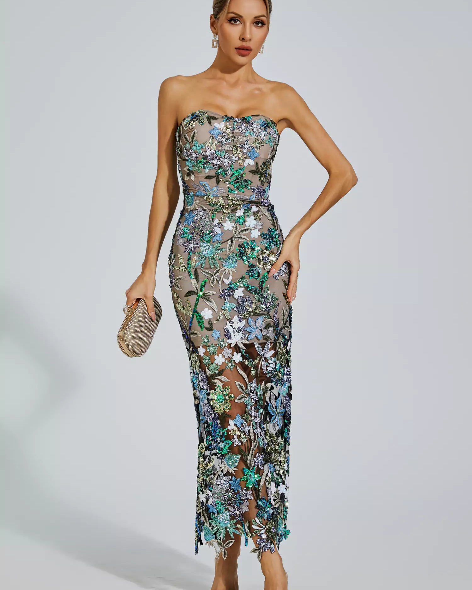 Leanna Çiçek İşlemeli Maksi Elbise