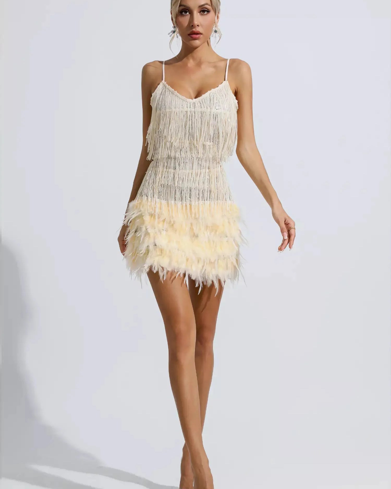 Lilliana Şampanya Tüy Püskül Payet Mini Elbise