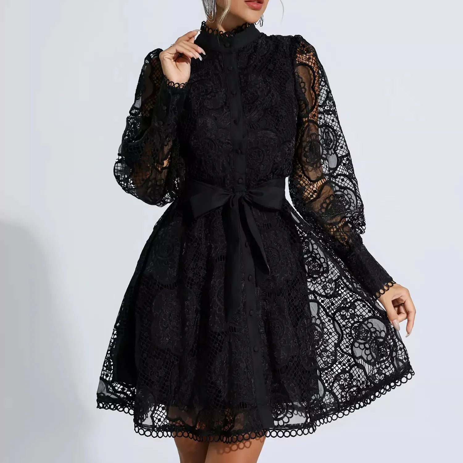 Lorelei Siyah Dantel Jakarlı Mini Elbise