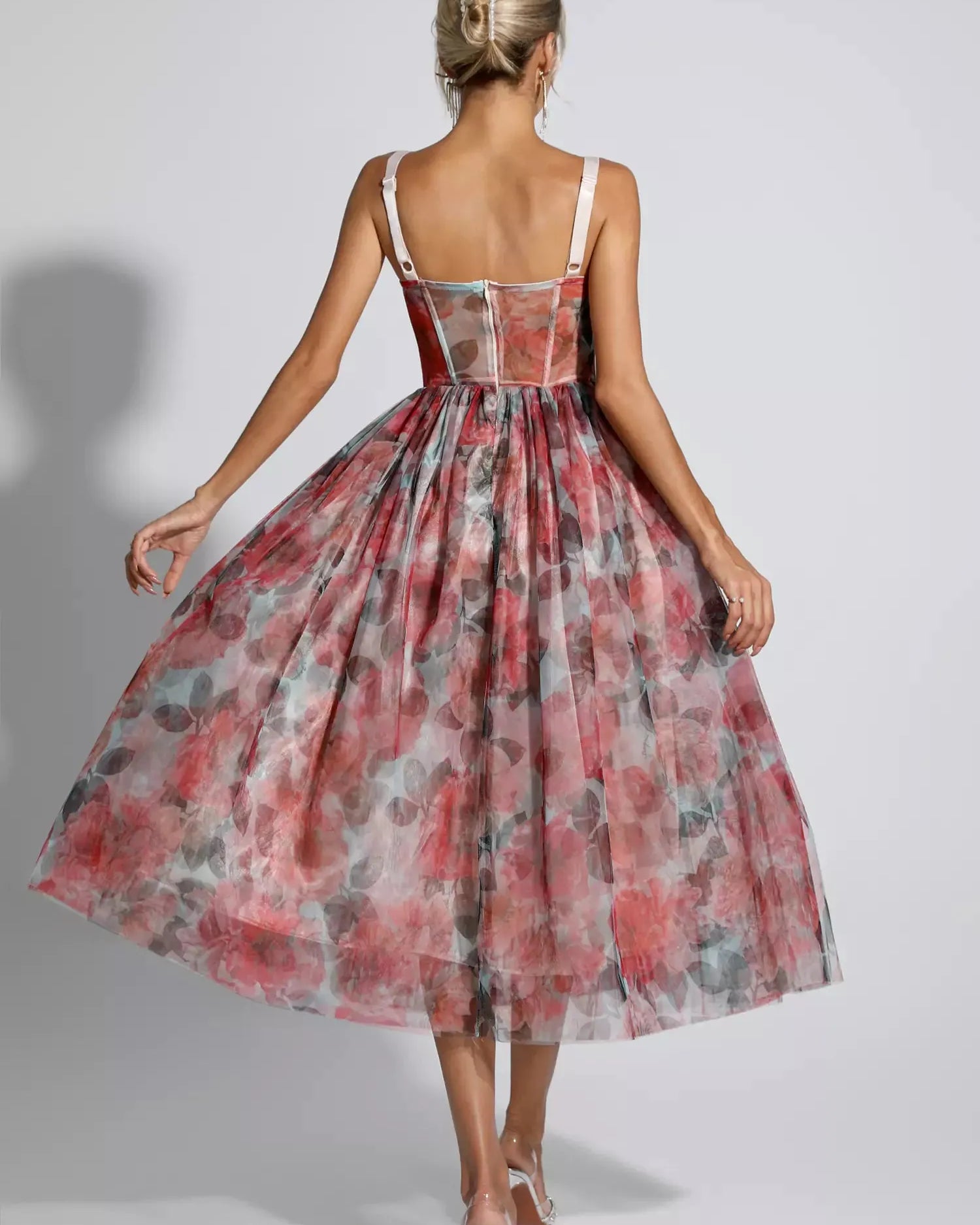 Lirik Kırmızı Çiçekli Maxi Elbise