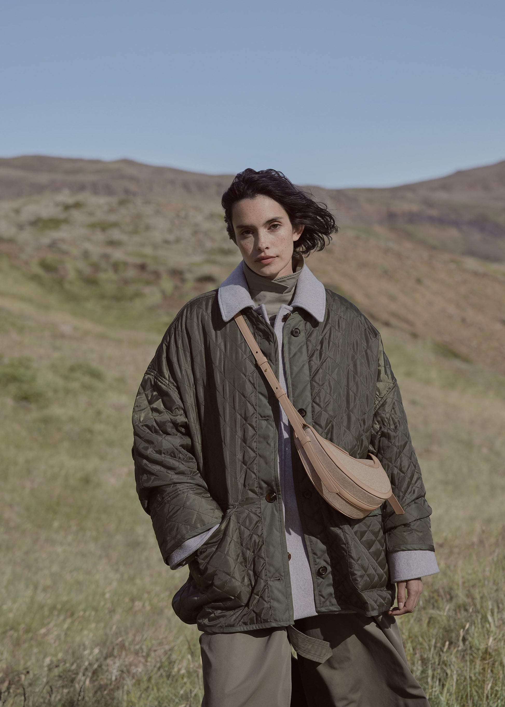 Avelin Omuz Çantası -  Kanvas kum beji