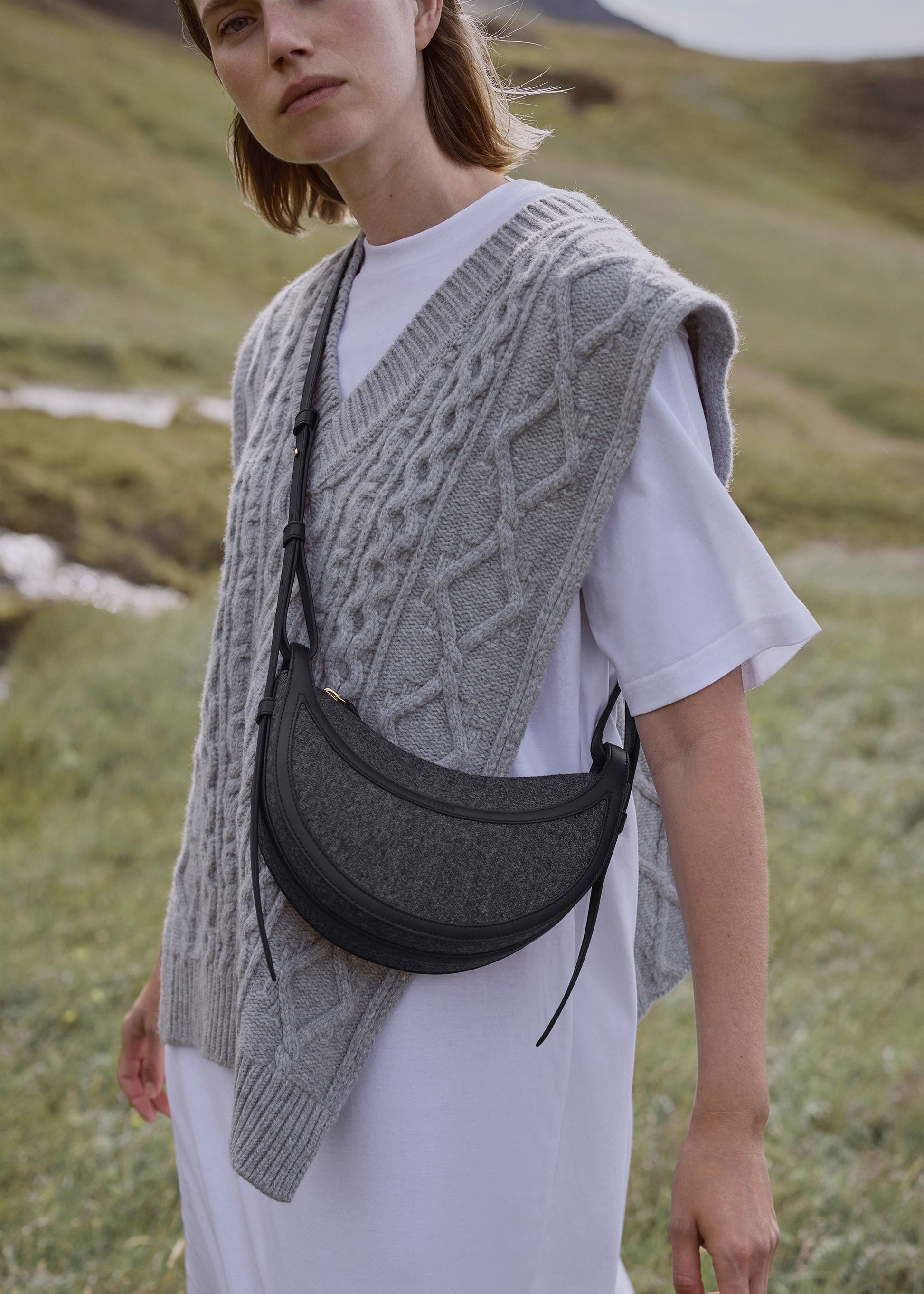 Avelin Omuz Çantası - Siyah