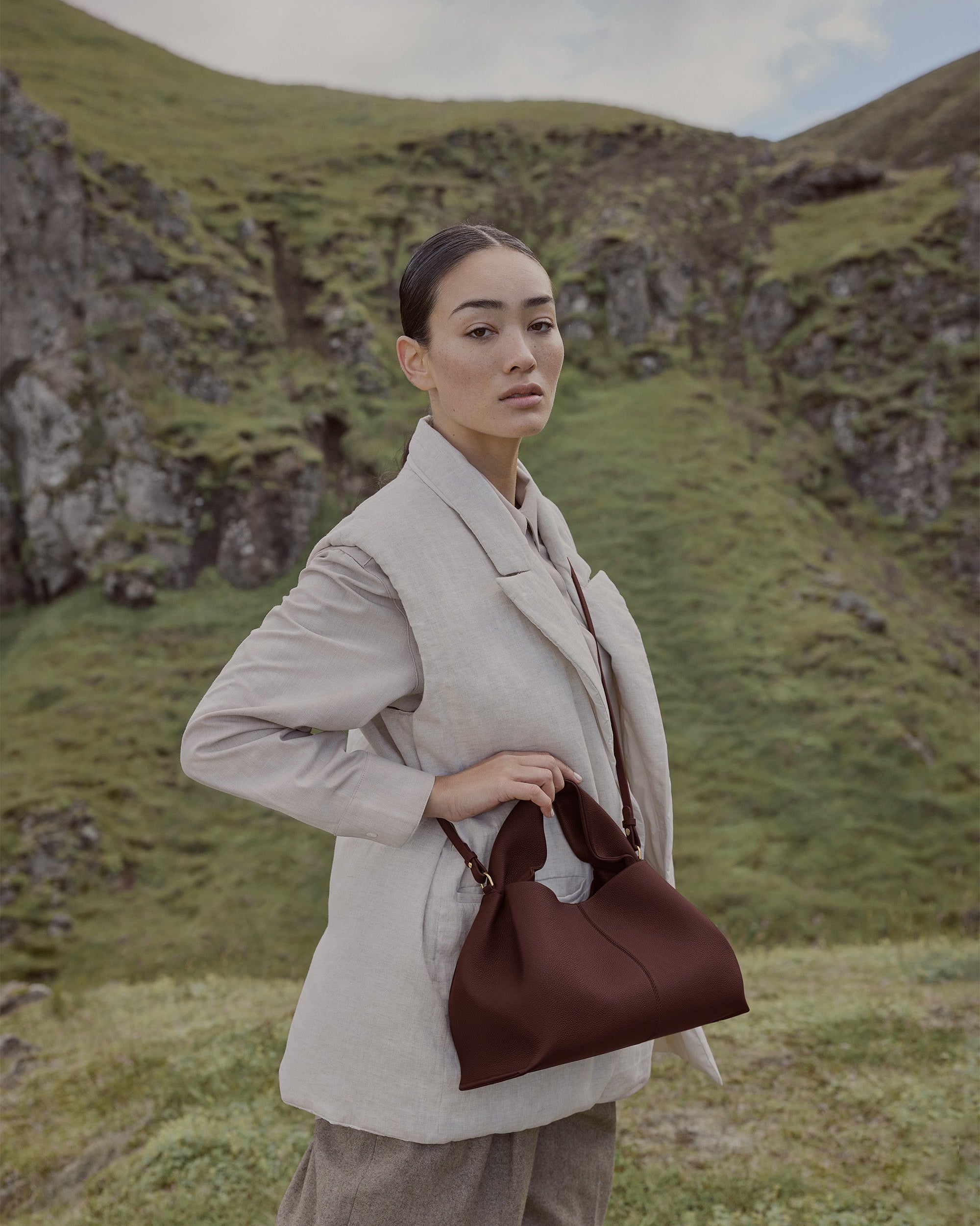 Minoa El Çantası - Kahverengi