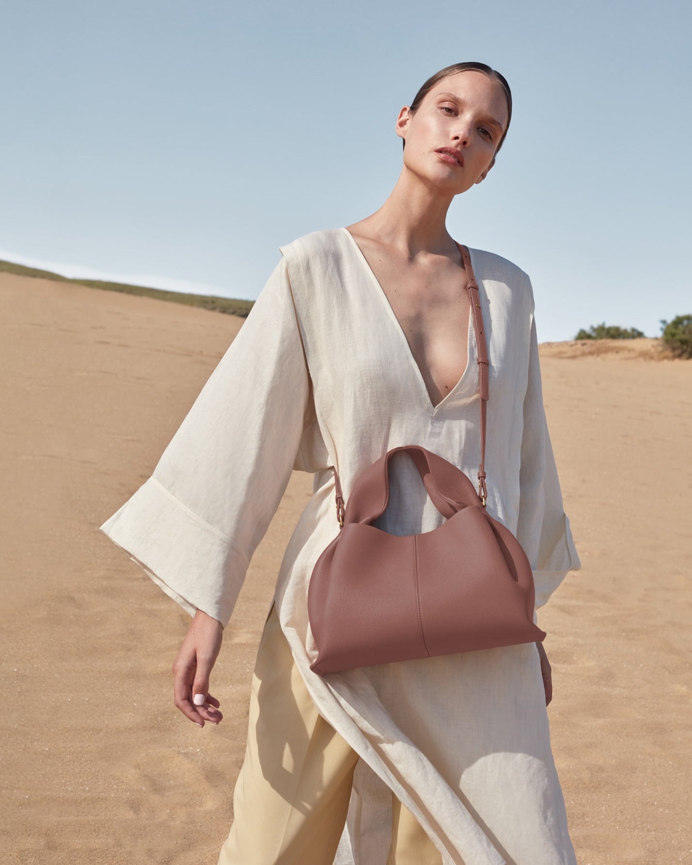 Minoa El Çantası - Pudra pembesi