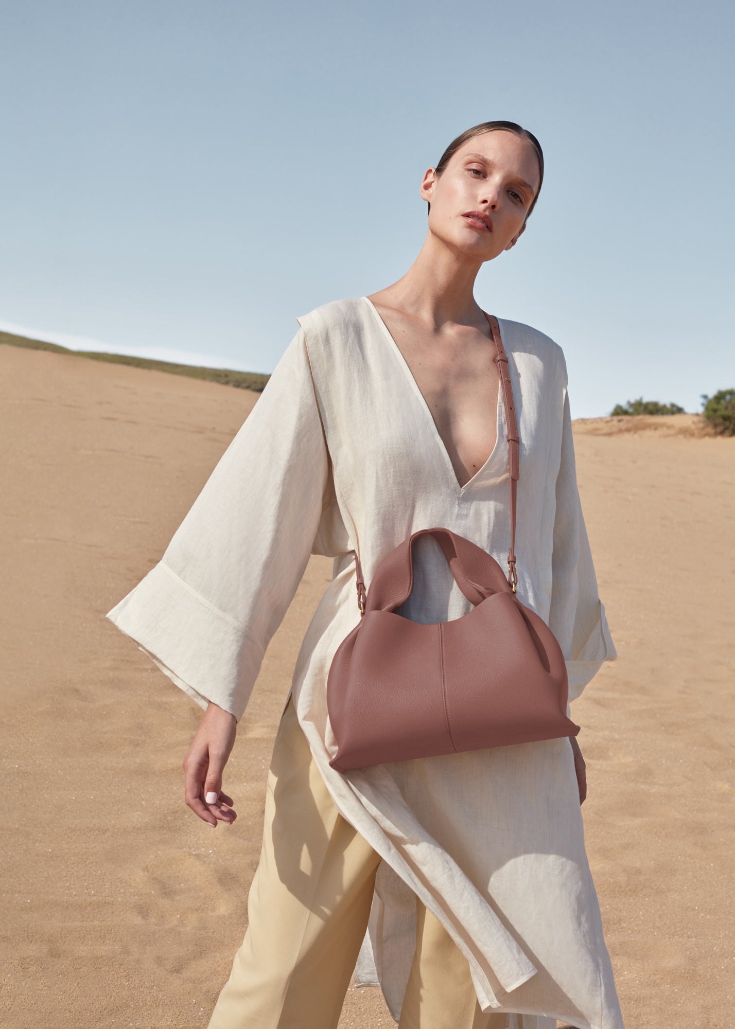 Minoa El Çantası - Pudra pembesi