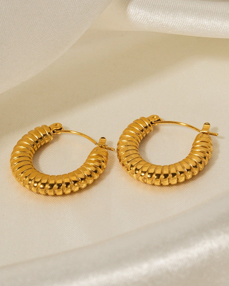 18K Altın Kaplama Burgu Küpe