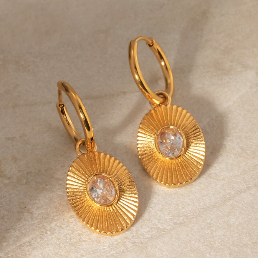 Beyaz Pırlanta Taşlı 18 Ayar Altın Kaplama Oval Küpe