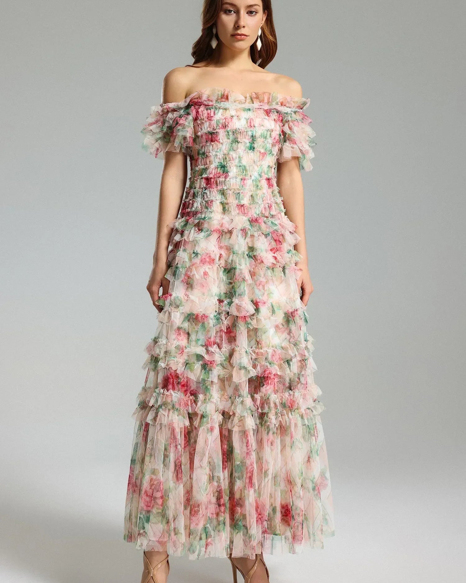 Qearl Çiçekli Düşük Omuz Pileli Maxi Elbise