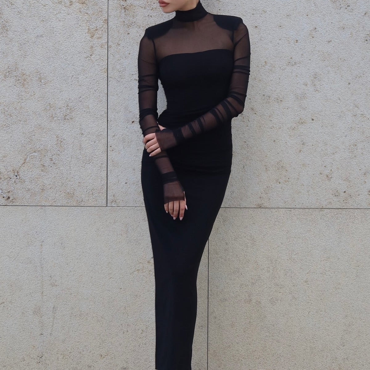 Virginia Uzun Kollu Yarı Transparan Maxi Elbise