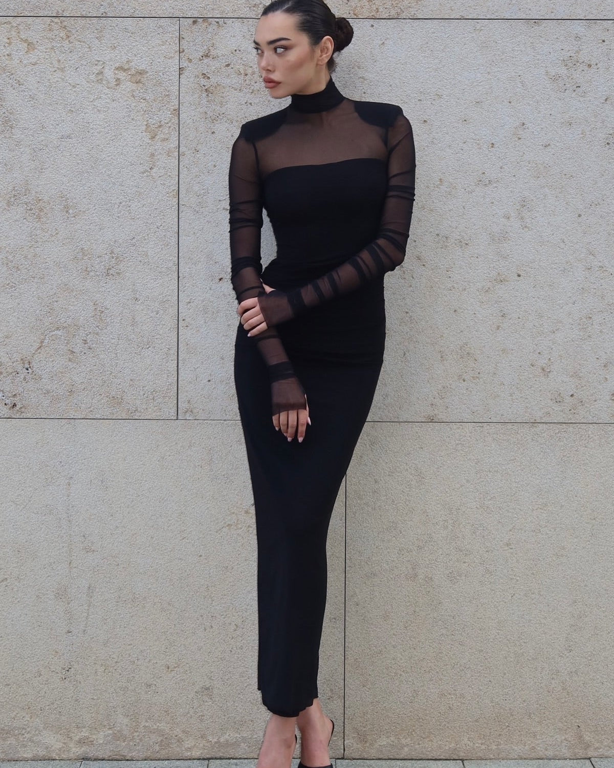 Virginia Uzun Kollu Yarı Transparan Maxi Elbise