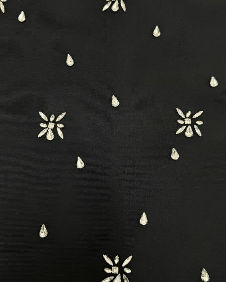 Griselda Omuzu Açık Kristal Taşlı Maxi Elbise