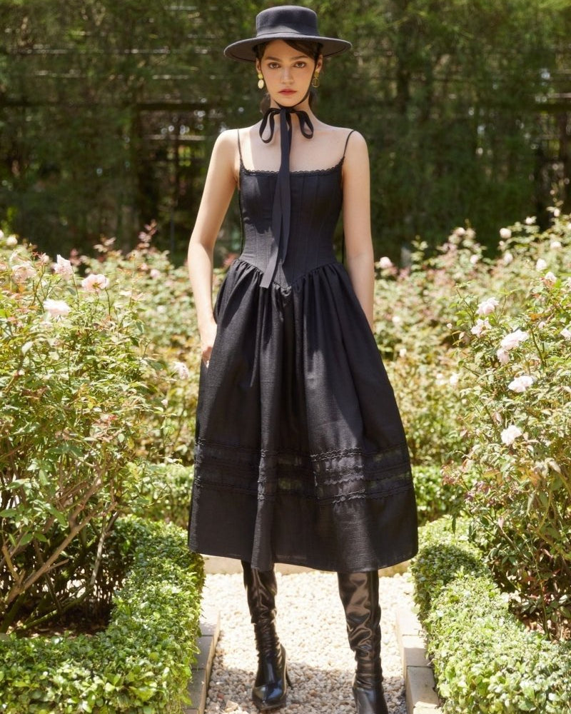 Alva Dantel Kenarlı A Kesim Midi Slip Elbise