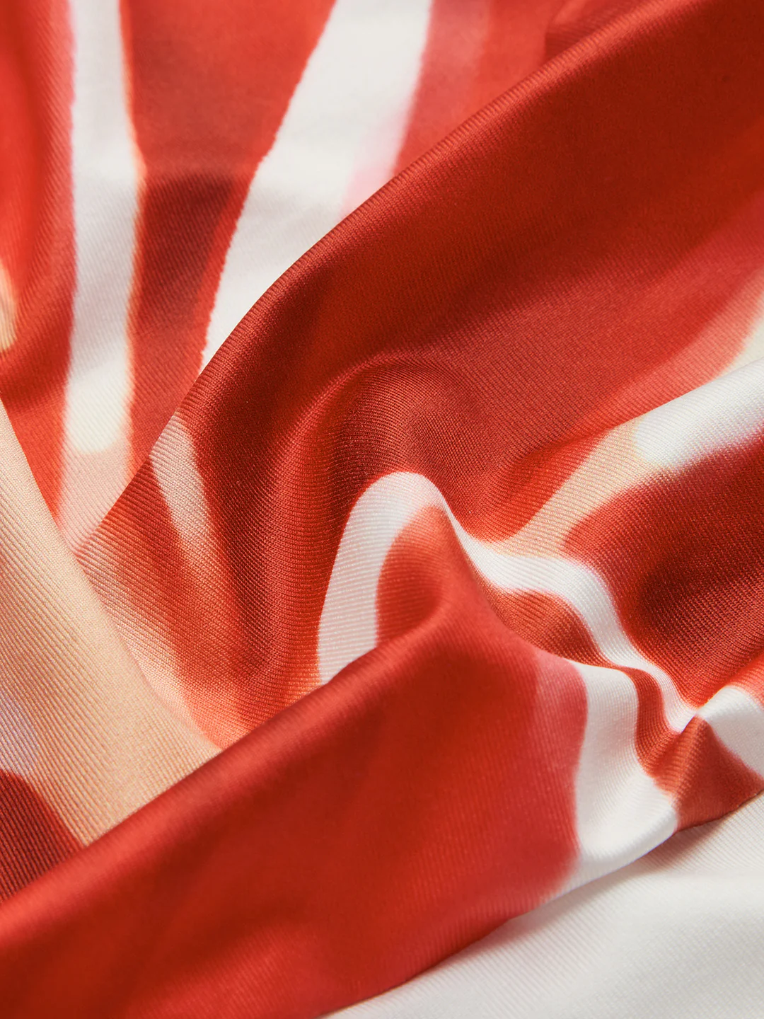 Çiçek Desenli Uzun Elbise