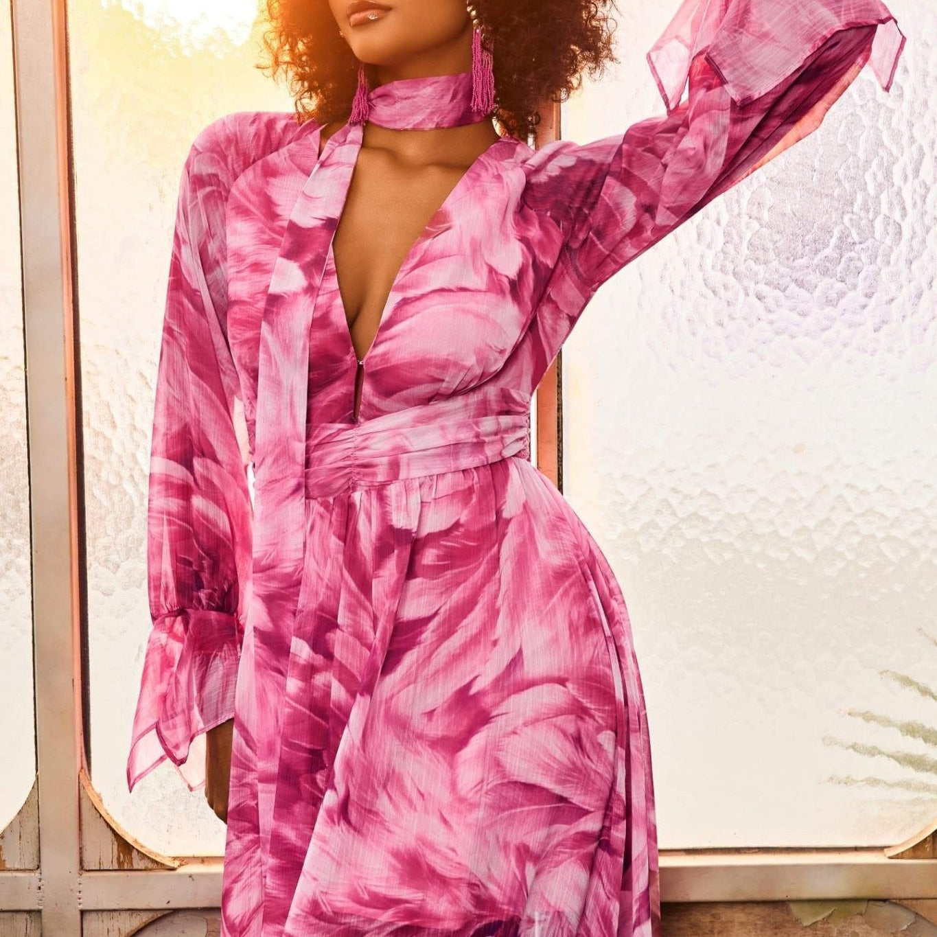 Gilda V Yaka Şifon Maxi Elbise