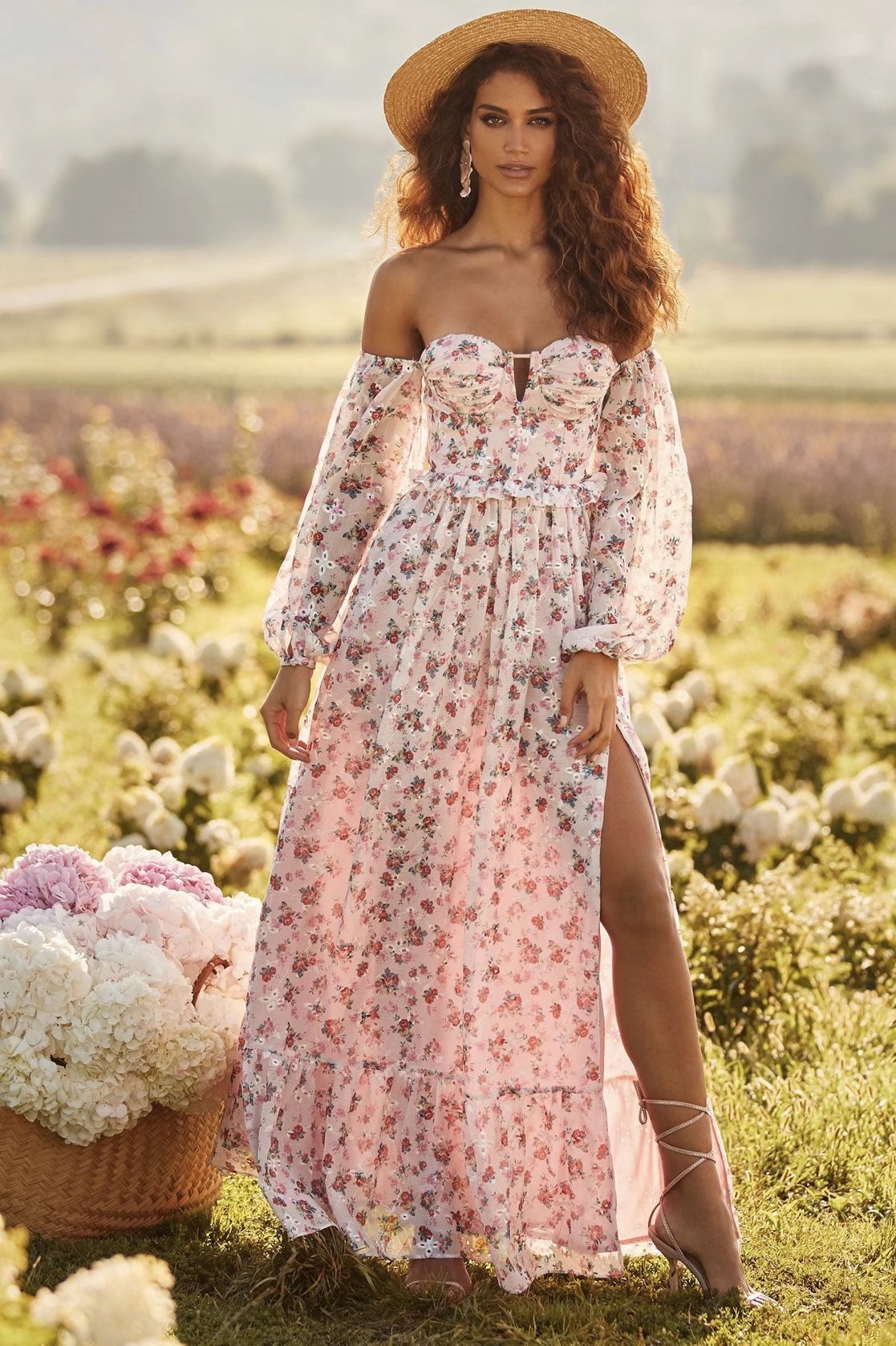 Helena Baskılı Nakışlı Düşük Omuz Maxi Elbise