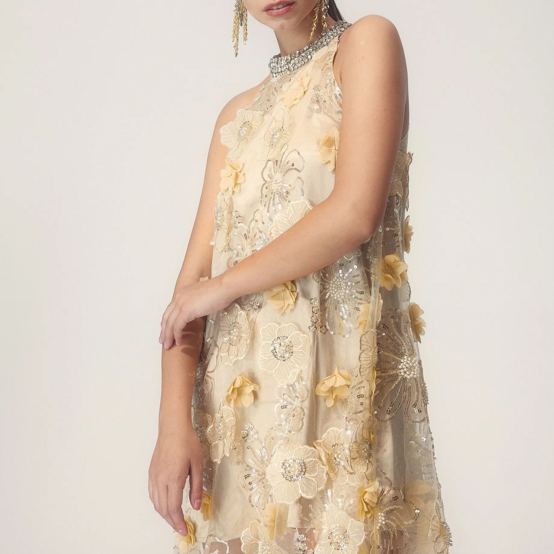 Ella Halter Çiçek İşlemeli Payetli Mini Elbise