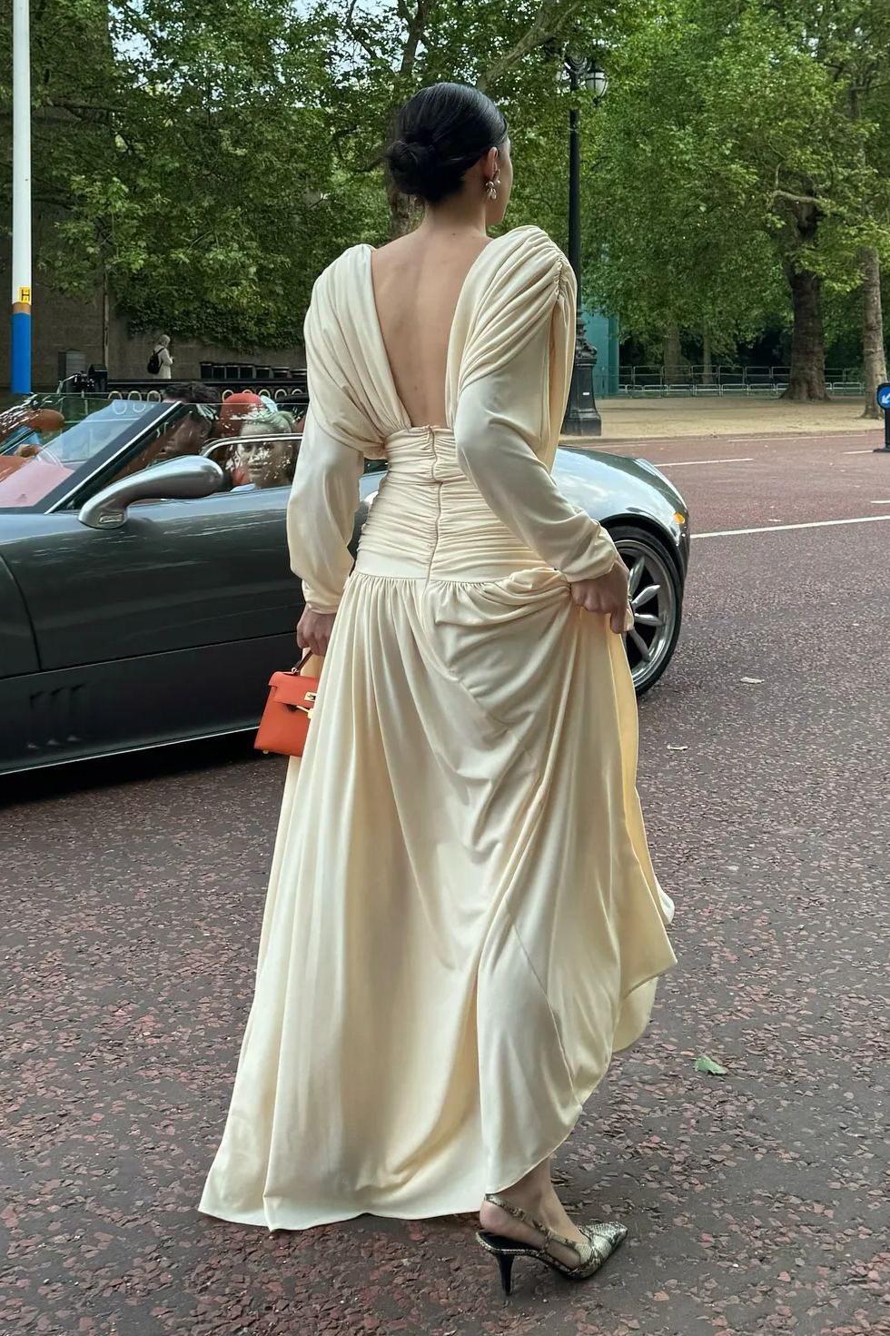 Venüs Haç Drapeli Sırtı Açık Uzun Elbise