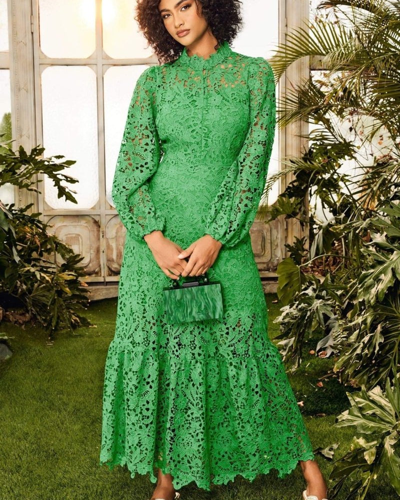 Joa İşlemeli Dantel Kenarlı Flare Uzun Elbise