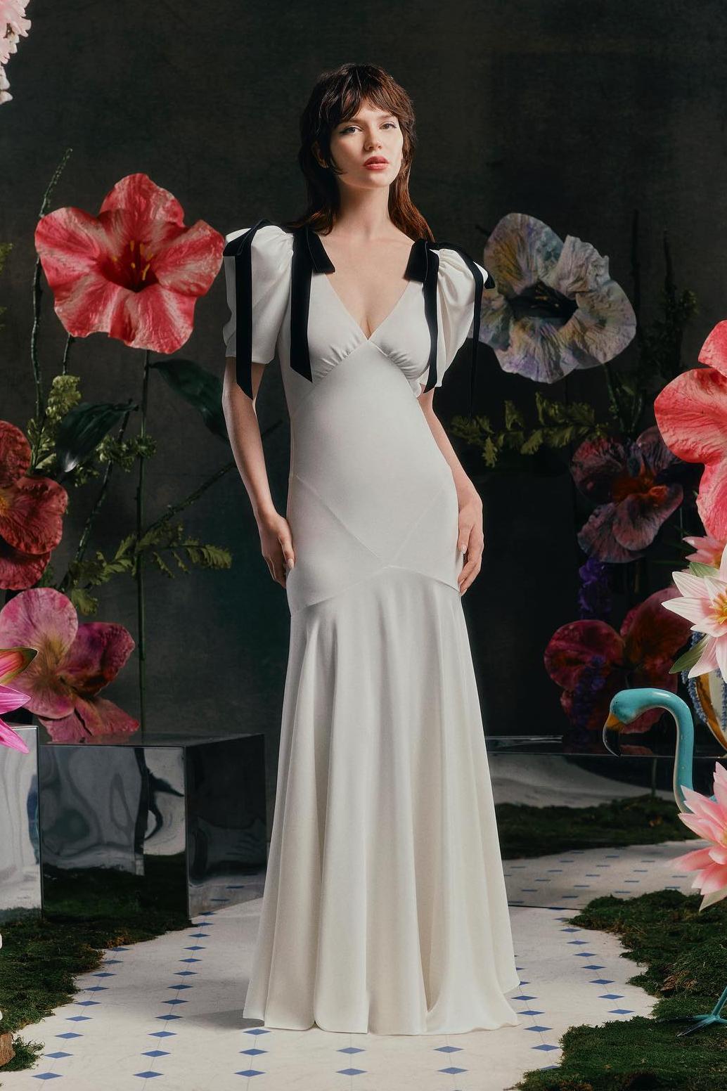 Lesley Papyonlu Puf Kol Maxi Elbise