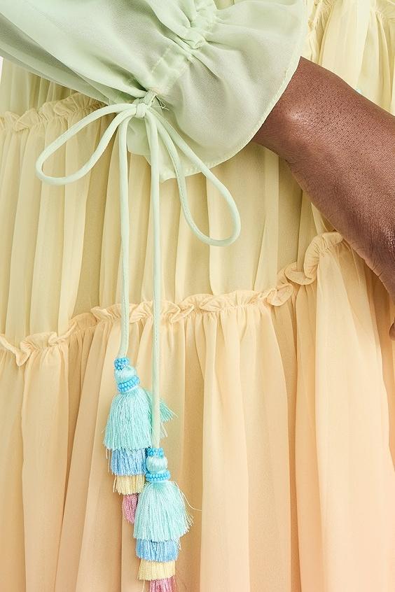 Güzel Gökkuşağı Degrade Fırfırlı Şifon Maxi Elbise