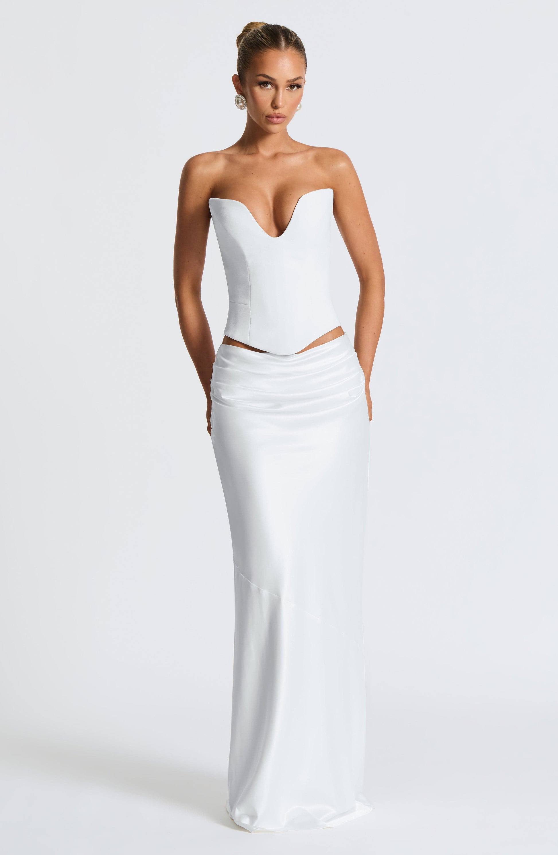 Kamiyah Straplez Korse – Ekru