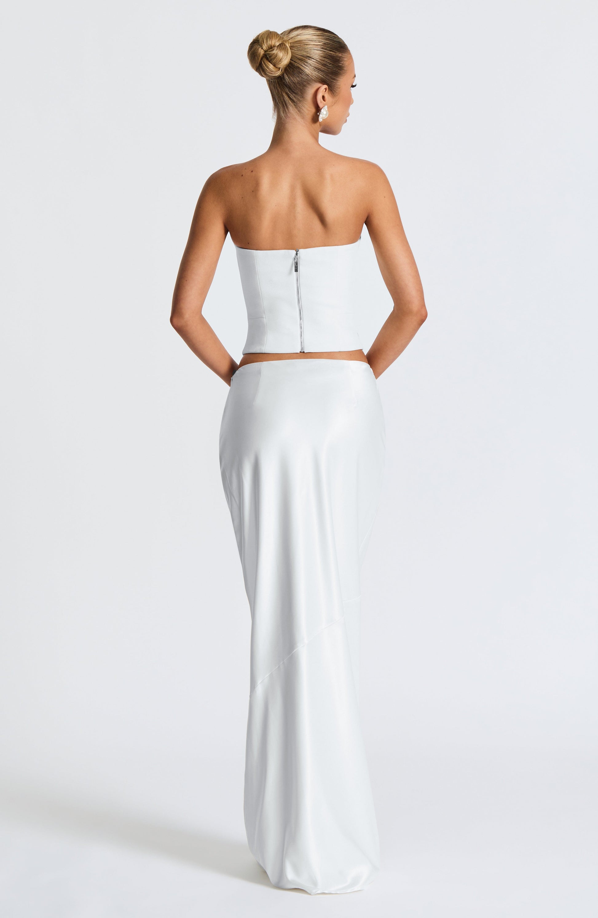 Kamiyah Straplez Korse – Ekru