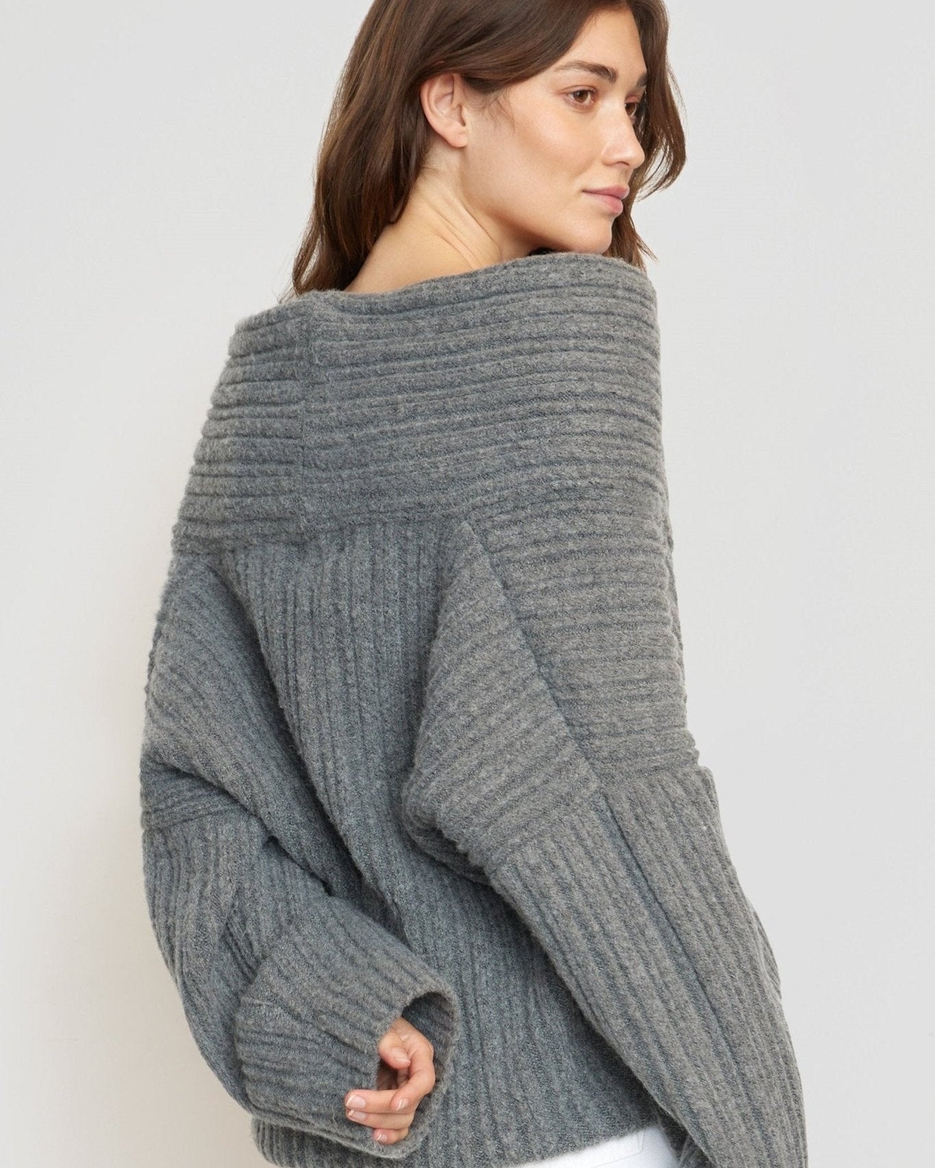 Lucille Asimetrik Yaka Kazak