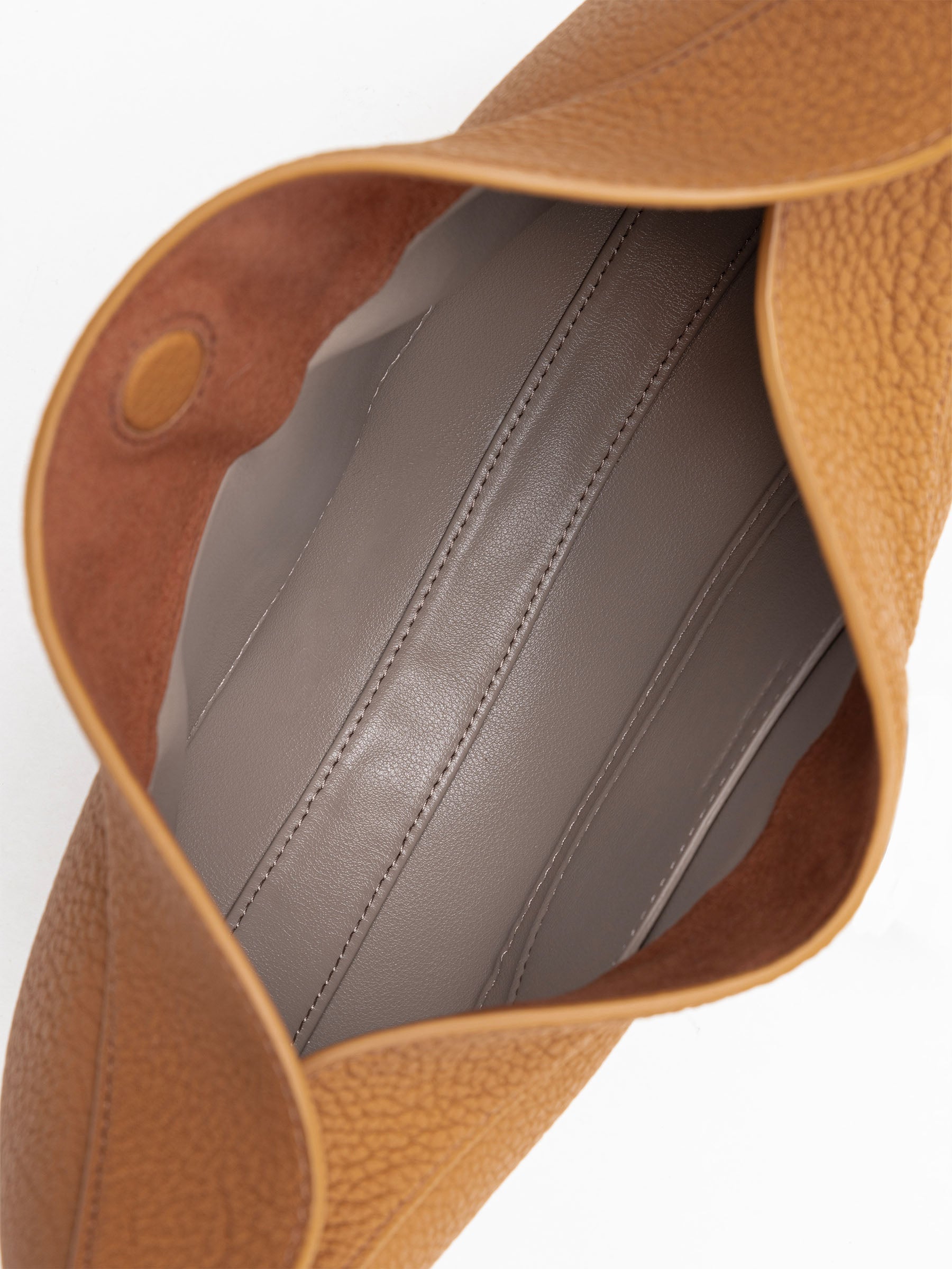 Serra El Çantası - Karamel