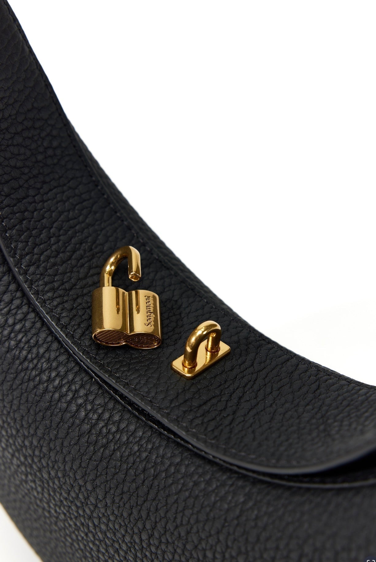 Serra El Çantası - Sütlü kahve