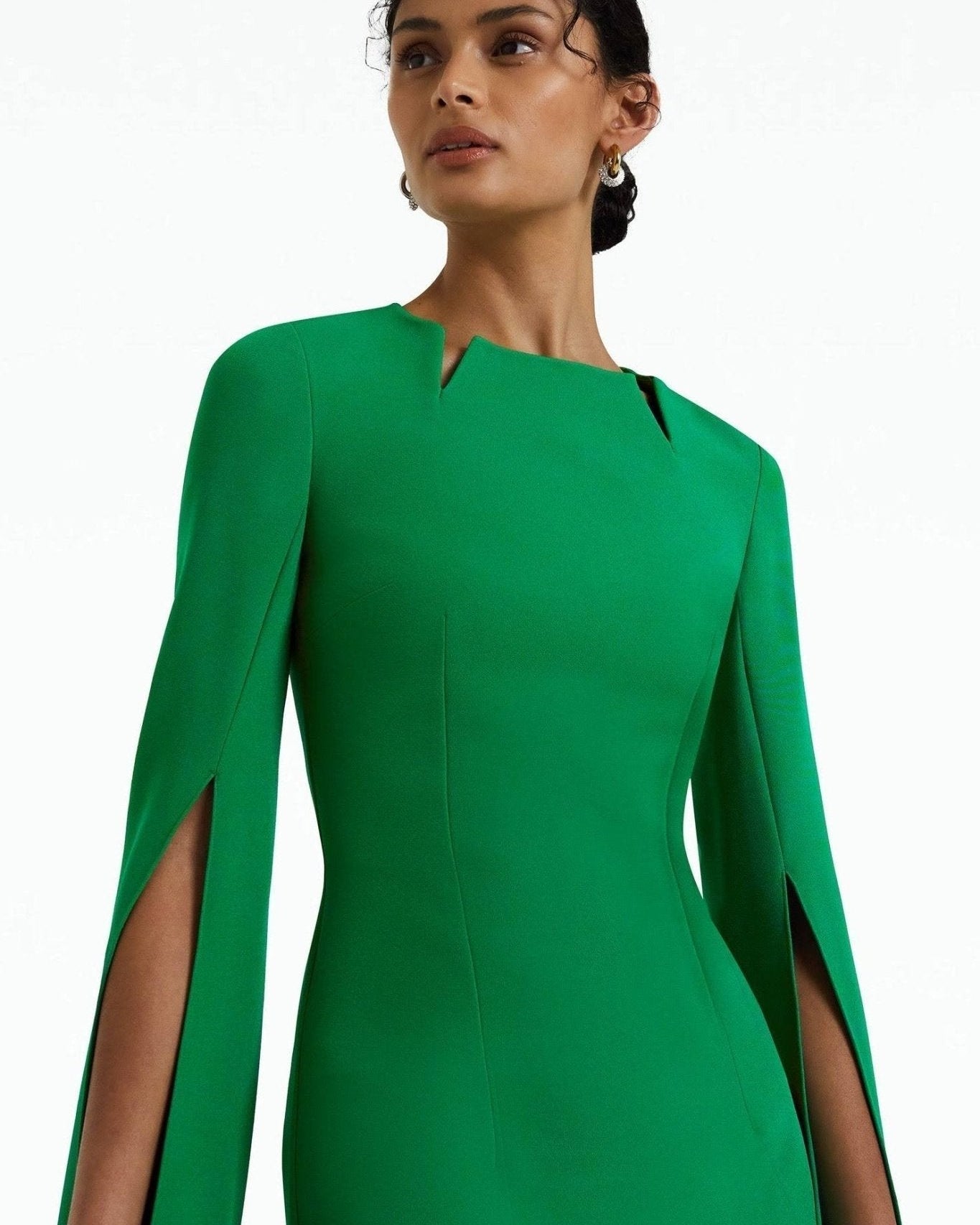 Madge Sivri Yaka Uzun Kollu Maksi Elbise