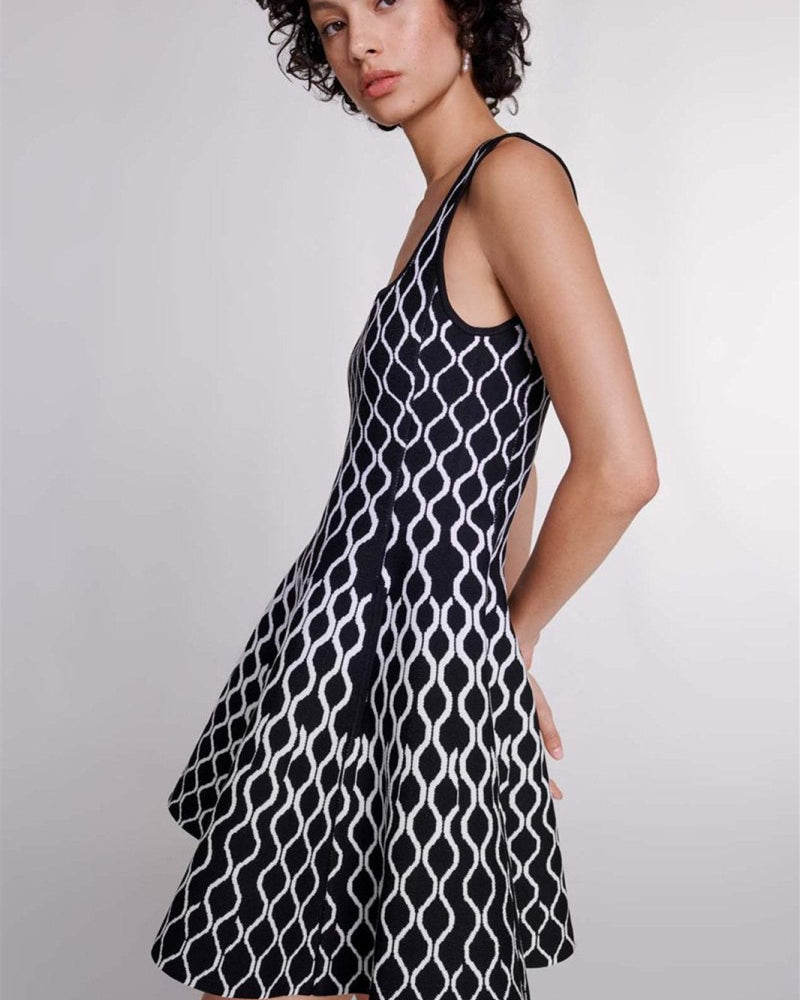 Mona Soyut Baskılı Kare Yaka Mini Örgü Elbise