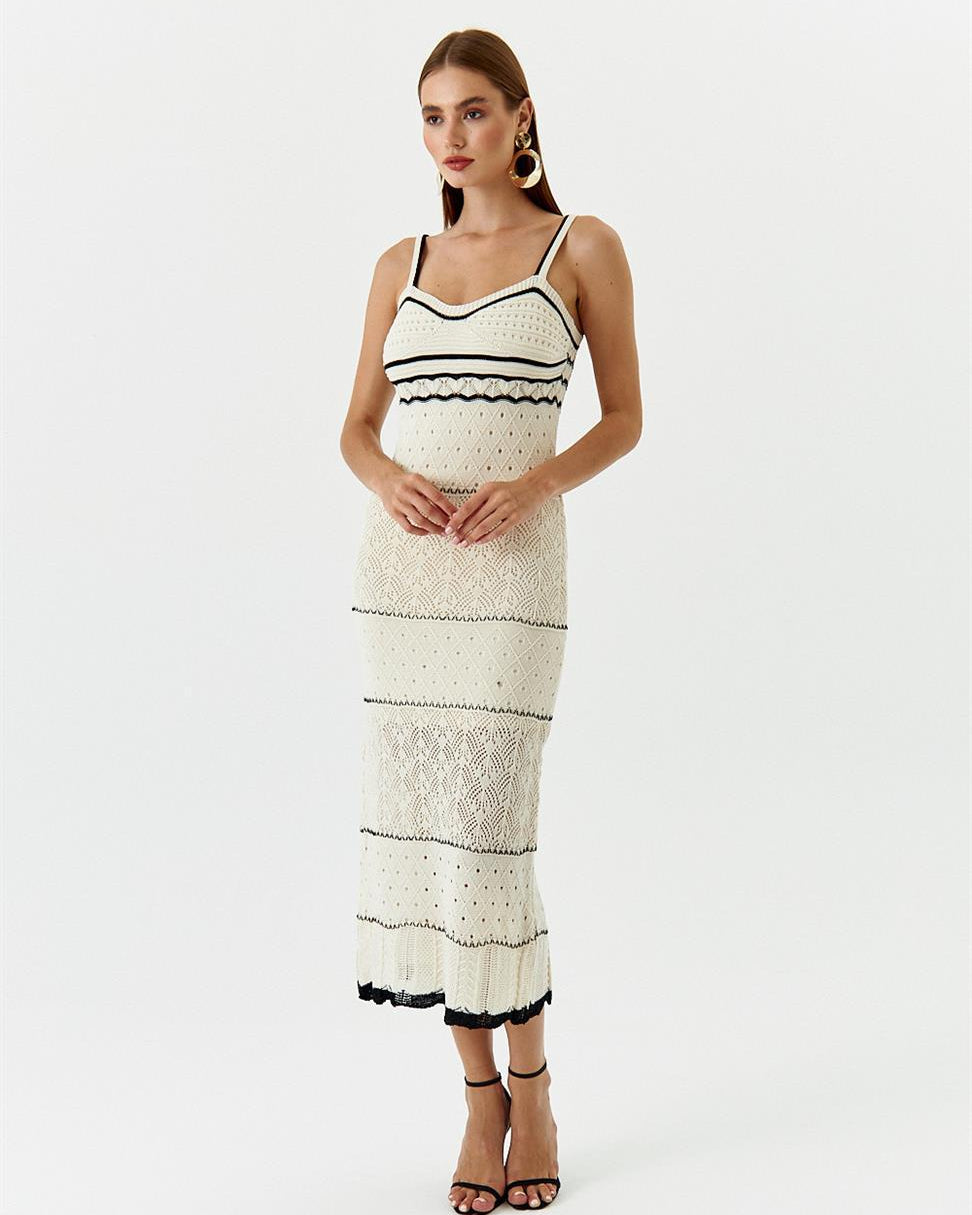 Nan Kontrast Tığ İşi Uzun Askılı Elbise