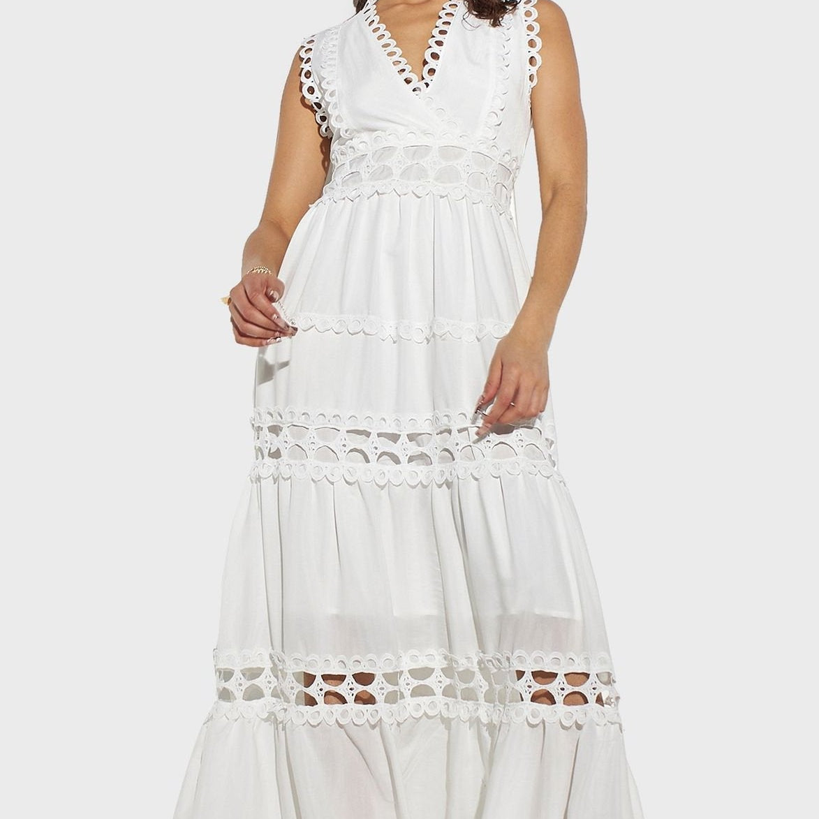 Odelia V Yaka Dantelli Uzun Elbise