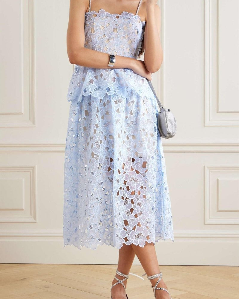 Ophelia Dantel Katmanlı Askılı Midi Elbise