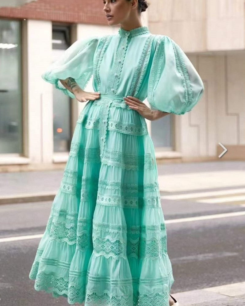 Paula İşlemeli Dantel Puf Kol Maxi Elbise