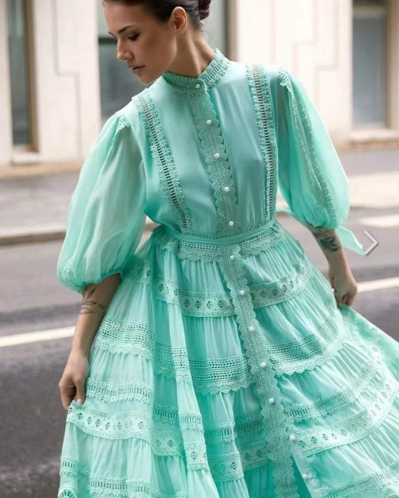 Paula İşlemeli Dantel Puf Kol Maxi Elbise