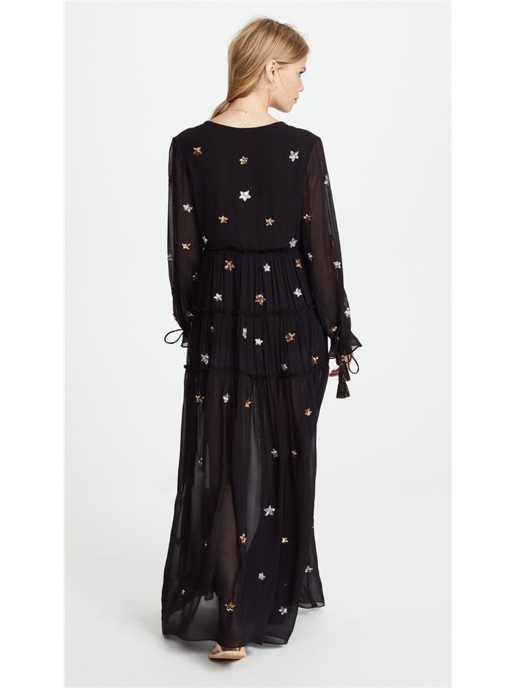 Pauline V Yaka İşlemeli Yıldız Bol Kesim Maxi Elbise