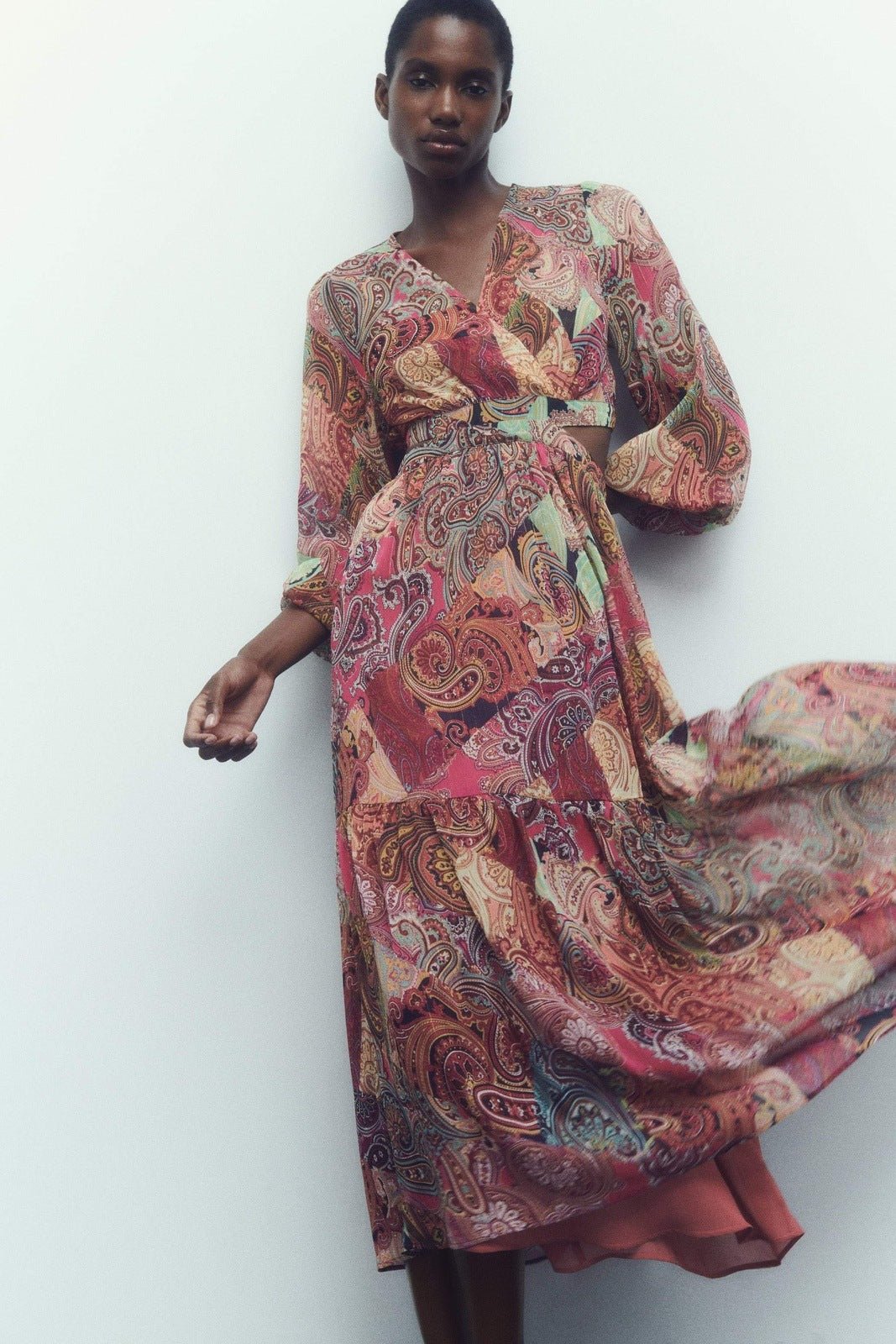 Valerie Baskılı Cut-Out Flare Maxi Elbise