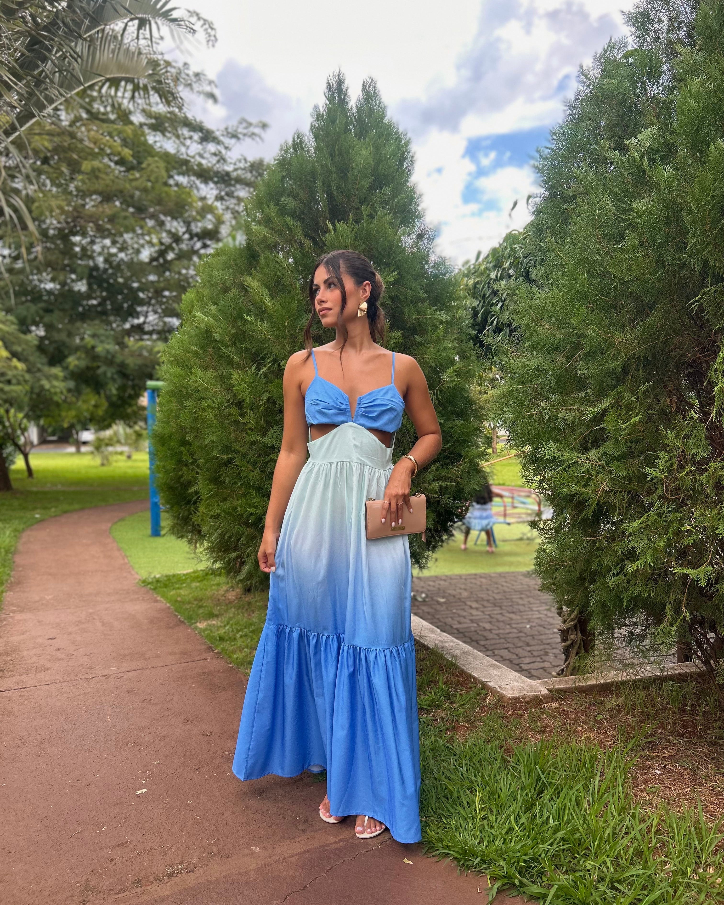 Nice Kontrast Geçişli Sırt Detay Uzun Elbise