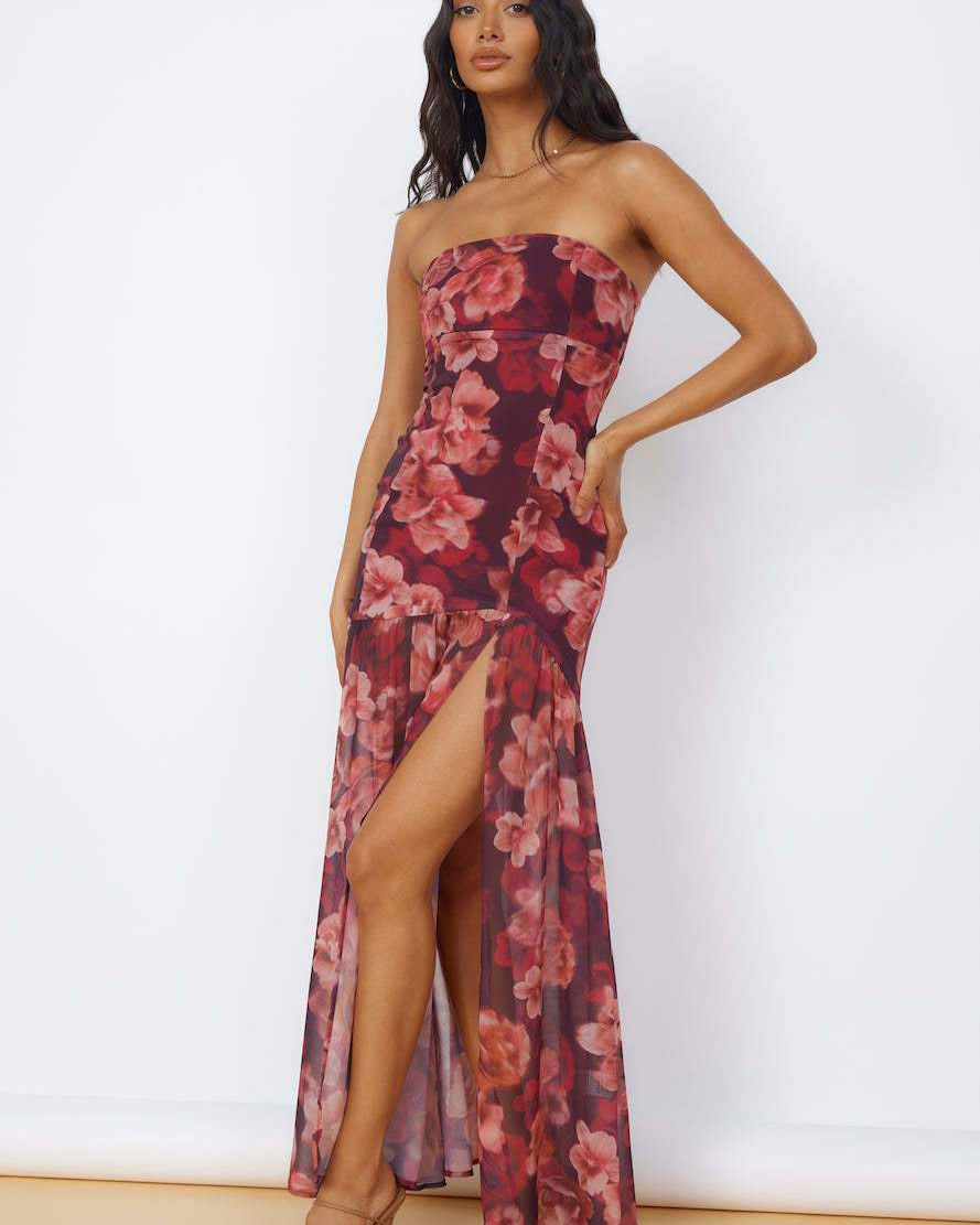 Yetta Baskılı Straplez Yırtmaçlı Uzun Elbise